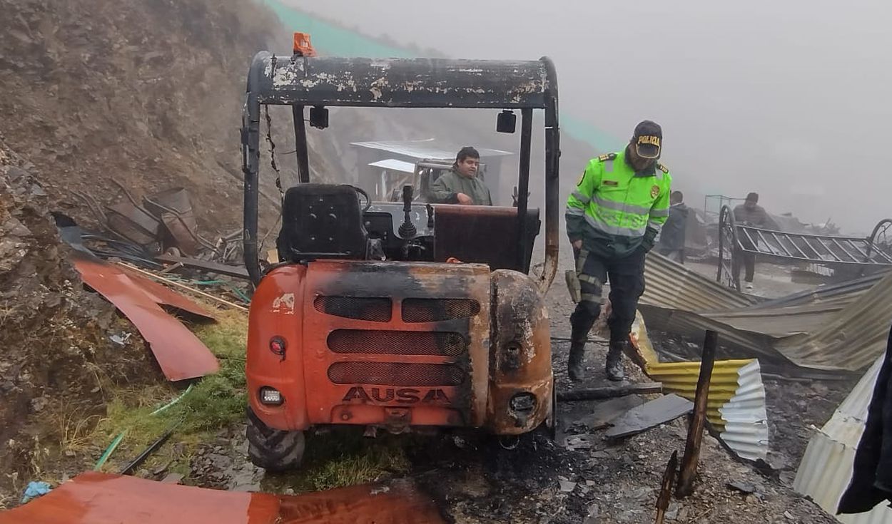 Los residentes de la de Saqui bloquean el acceso al campamento de la mina Argos durante 34 días 1 URZR7X5MXVDHJI6LTCIHKRKNDU