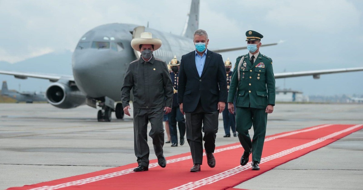 El presidente Castillo llegó a Colombia para participar en el Gabinete Binacional 1 1642148533 El presidente Castillo llego a Colombia para Participa en el