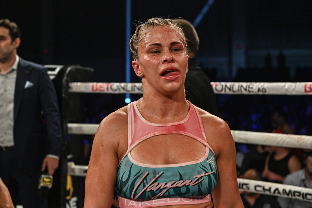 1642590514 La ex UFC Paige VanZant podria pelear en la liga