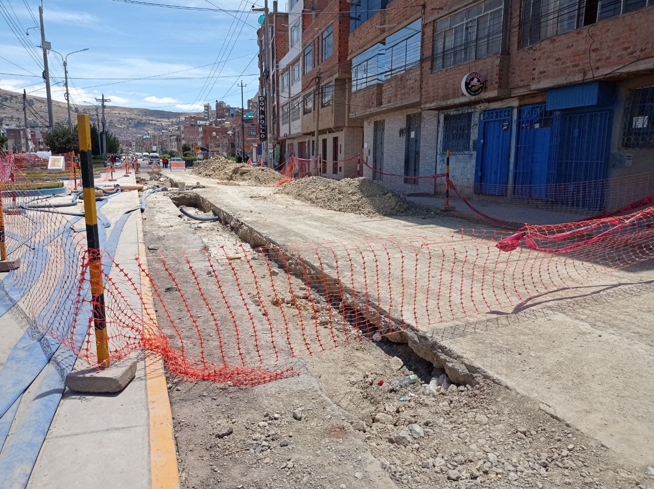 Chucuito: Opeti pide comprensión a la población para la obra de la planta de tratamiento de aguas residuales, que se realizará en Juli 1 Chucuito Opeti pide entendimiento a la poblacion para la obra