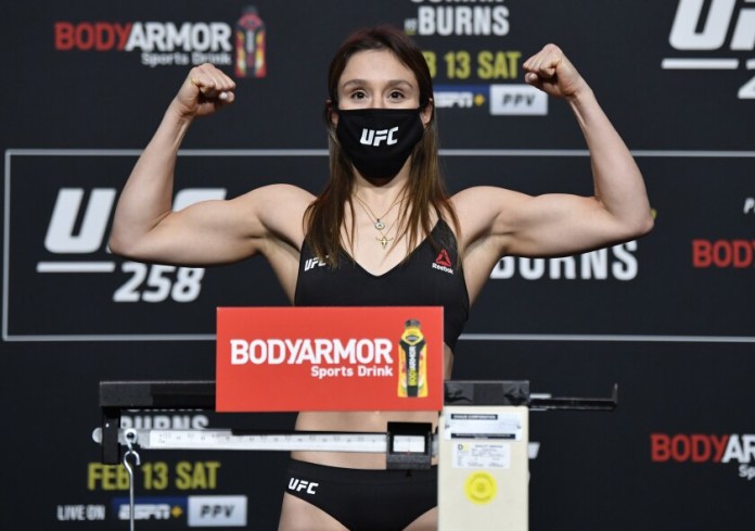 Con Vivi Araujo lesionada Alexa Grasso es eliminada de la