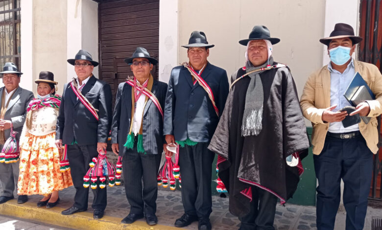 Autoridades piden reanudar obras viales Kelluyo - Pizacoma 1 Exigen construccion de la carretera kelluyo – pizacoma