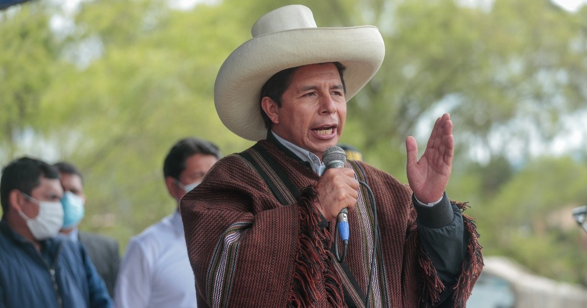 Pedro Castillo ofreció configurar una pensión de orfandad para menores en situación de vulnerabilidad 1 Pedro Castillo ofrecio configurar una pension de orfandad para menores