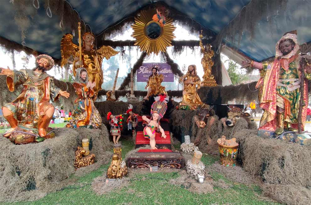 P'unchawniykipi, el manantial andino que se encuentra en Santurantikuy. Causó un revuelo 1 Punchawniykipi el manantial andino que se encuentra en Santurantikuy Causo