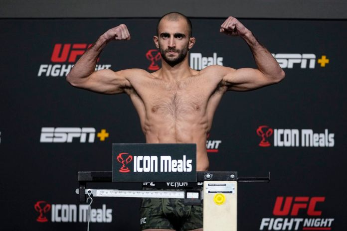 Resultados del pesaje de UFC Las Vegas 46 Chikadze y
