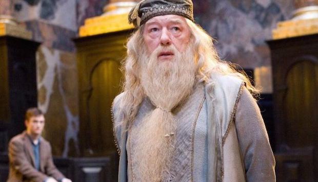 Harry Potter: Ian McKellen revela la verdadera razón por la que se negó a ser Dumbledore 3 Albus dumbledore fue considerado el mago más poderoso de su época (foto: warner bros. )