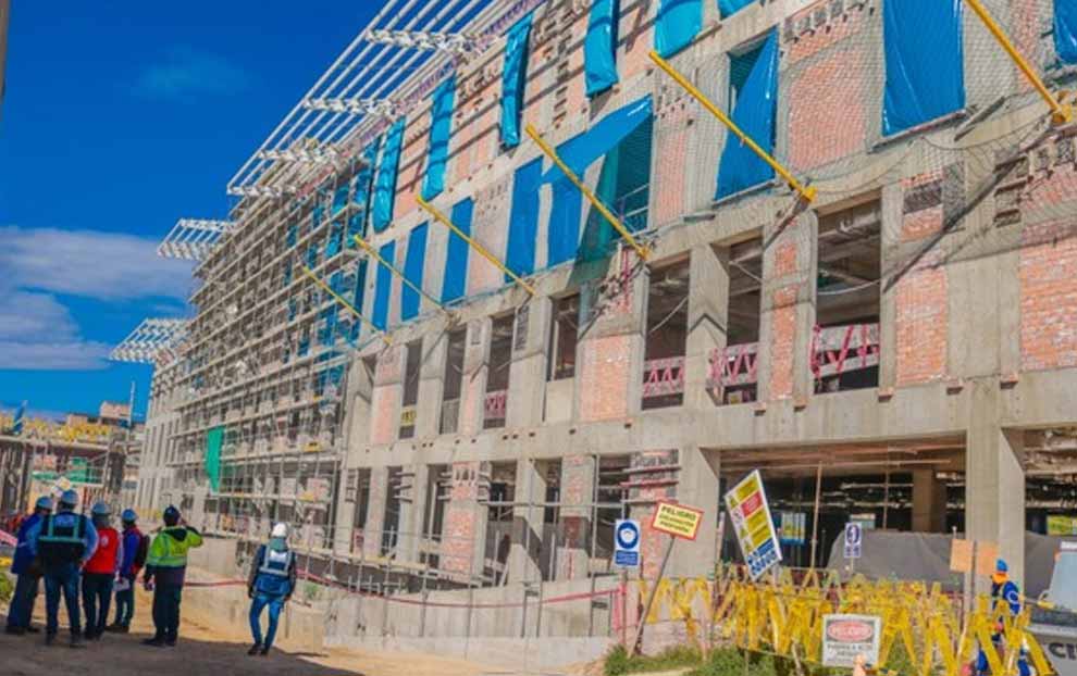 Ayacuho: En Coracora revisan construcción de nueva infraestructura hospitalaria 2 Ayacuho En Coracora revisan construccion de nueva infraestructura hospitalaria