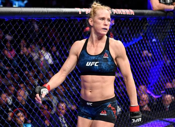 Holly Holm, ex campeona de la UFC Holly Holm, ex campeona de la UFC