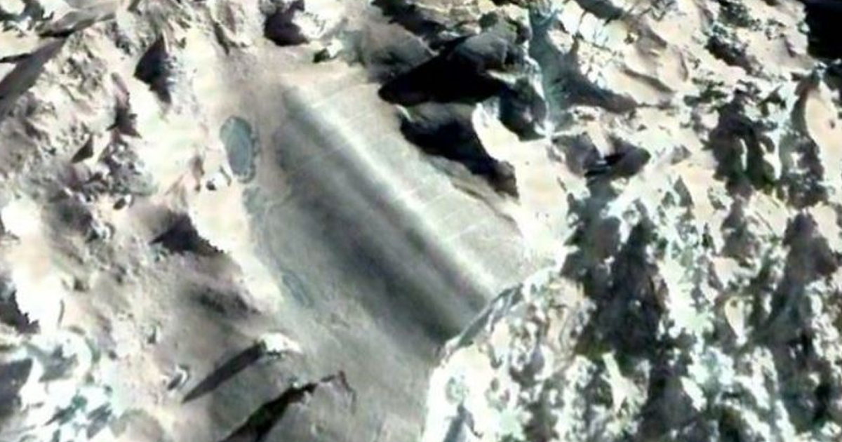 Una gran anomalía extraviada fue descubierta recientemente en la Antártida - Ufo and Mysteries 1 1646768333 Una gran anomalia extraviada fue descubierta recientemente en la Antartida