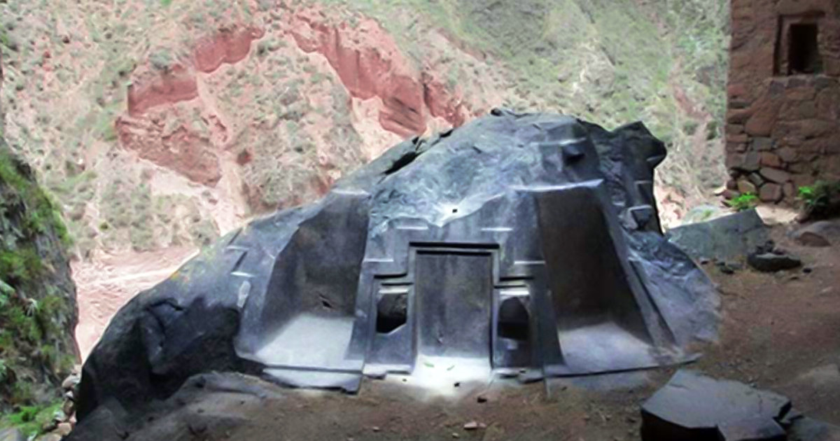 Naupa iglesia ¿un portal egipcio hallado en los andes