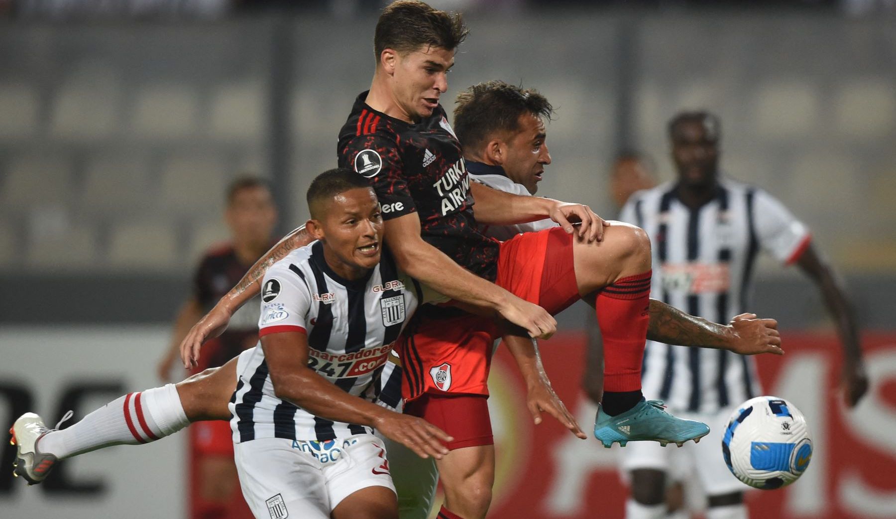 Copa Libertadores: Alianza Lima perdió 1-0 ante River Plate en su debut – Radio Onda Azul 1 Copa Libertadores Alianza Lima perdio 1 0 ante River Plate en