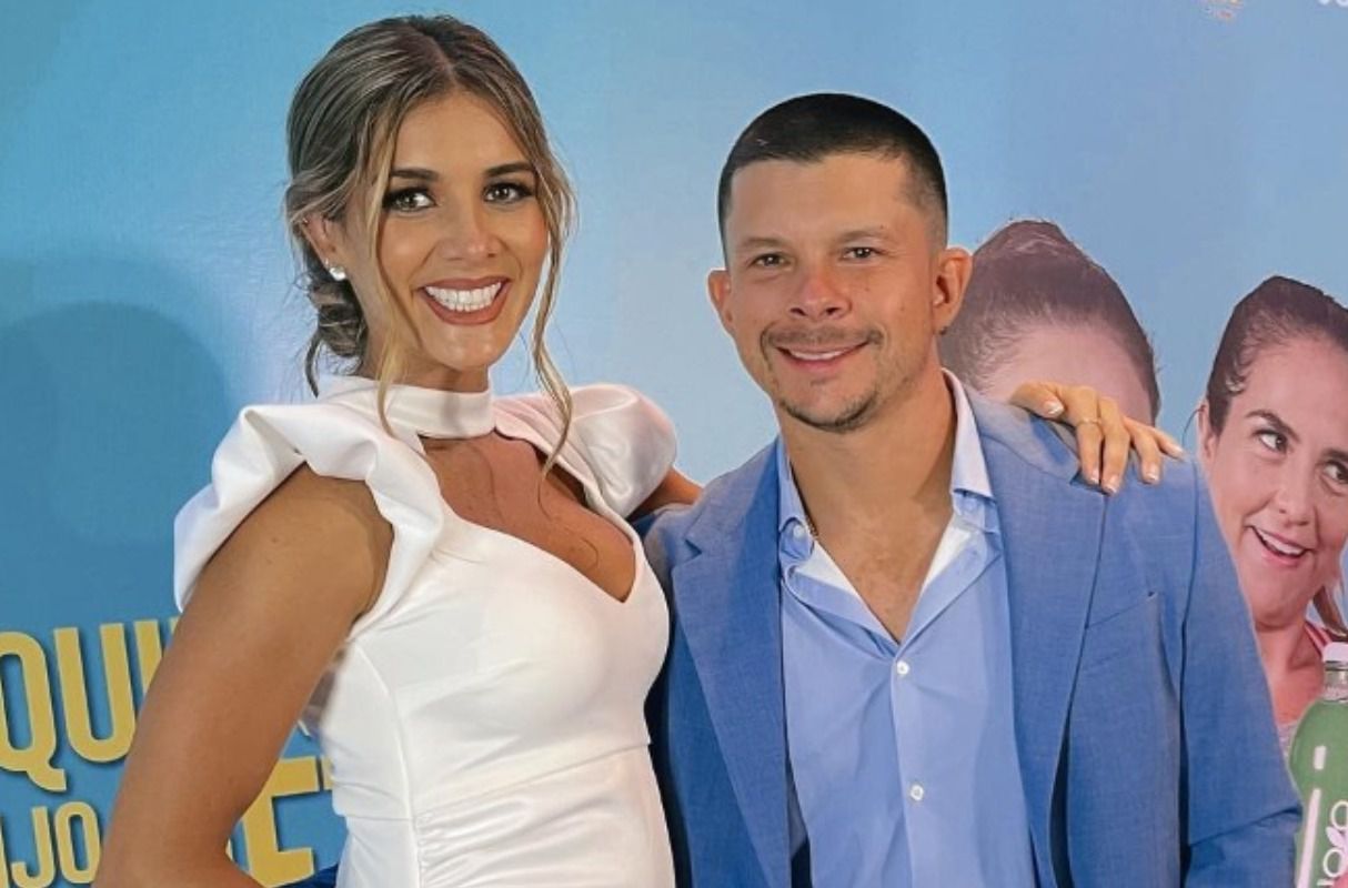 Korina Rivadeneira le dedica romántico mensaje a Mario Hart por su cumpleaños: "Feliz día al amor de mi vida" 2 Korina Rivadeneira le dedica romantico mensaje a Mario Hart por