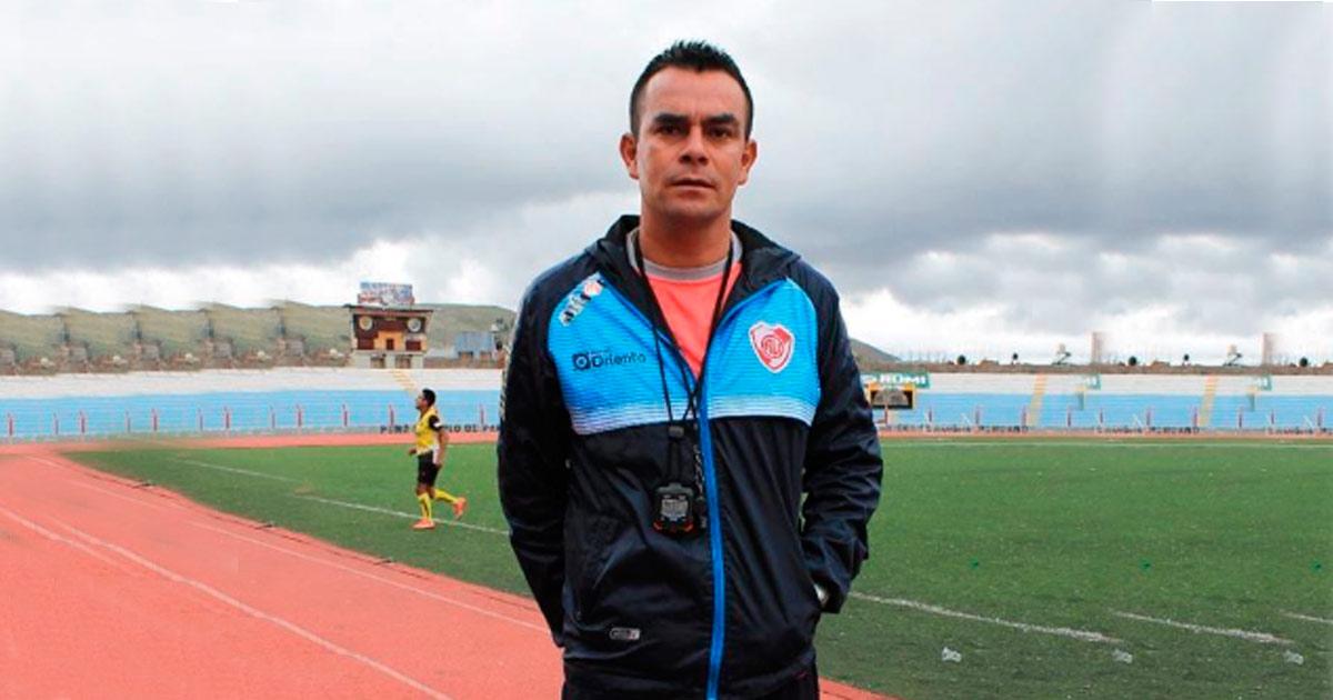 Liga 2: Erick Torres regresó como técnico de Alfonso Ugarte de Puno - Radio Onda Azul 1 Liga 2 Erick Torres regreso como tecnico de Alfonso Ugarte