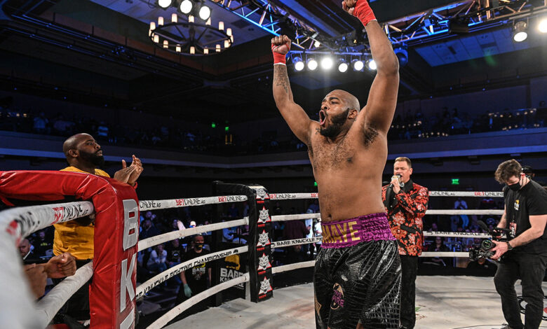 El "gigante" Arnold Adams defiende su título de peso pesado en BKFC 25 - MMA.uno , #1 en noticias de artes marciales mixtas (MMA) en español. 1 1651962764 el gigante arnold adams defiende su titulo de peso pesado