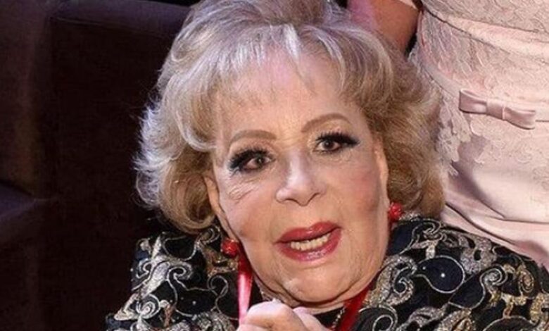 Silvia Pinal fuera por problemas de salud (VIDEO) 1 1652364331 silvia pinal fuera por problemas de salud video