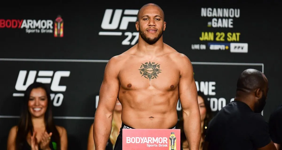 Ciryl Gane UFC 270 Ciryl Gane pide luchar por el cinturon provisional si vence