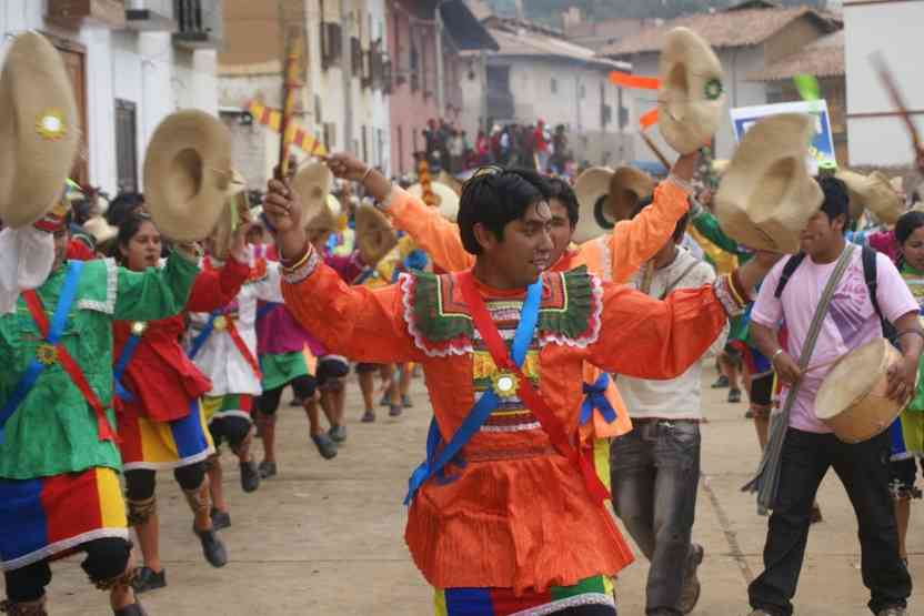 Conoce la contradanza, el baile típico de Huamachuco, cuna del campeón mundial Christian Cueva 1 Conoce la contradanza el baile tipico de Huamachuco cuna del