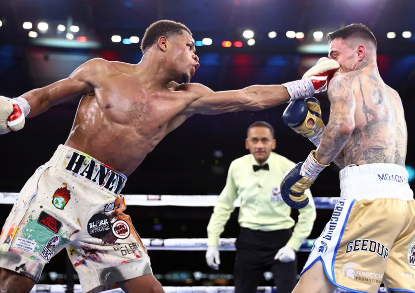 Devin Haney domino a George Kambosos Jr para ganar la
