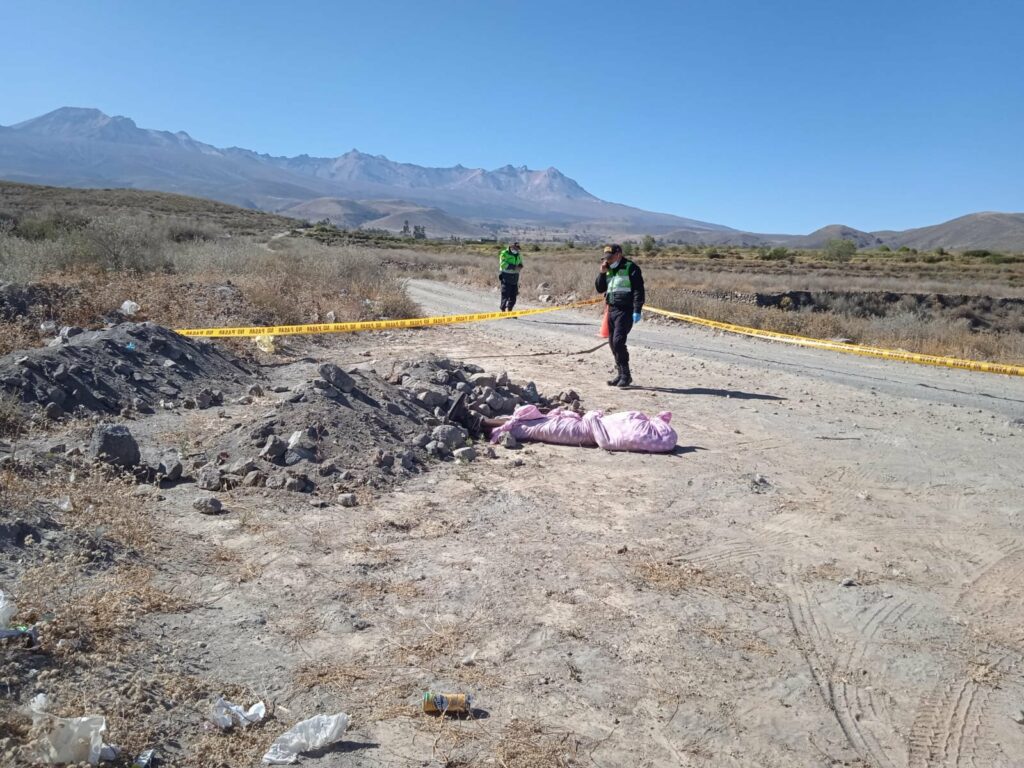 Difunden tatuaje de joven asesinado en Chiguata, abandonado para buscar identidad - EPA Noticias 2 Difunden tatuaje de joven asesinado en chiguata abandonado para buscar