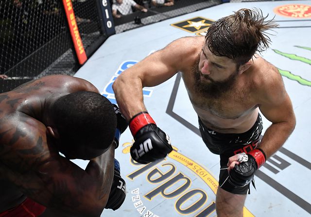 Tanner Boser vs Rodrigo Nascimento en conversaciones para UFC Fight