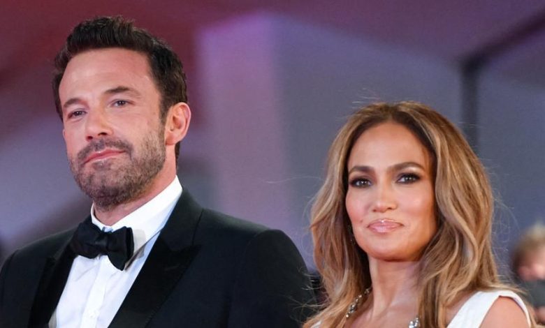 Jennifer Lopez: Ben Affleck es atrapado llorando en su luna de miel | FOTOS 1 1658856304 jennifer lopez ben affleck es atrapado llorando en su luna