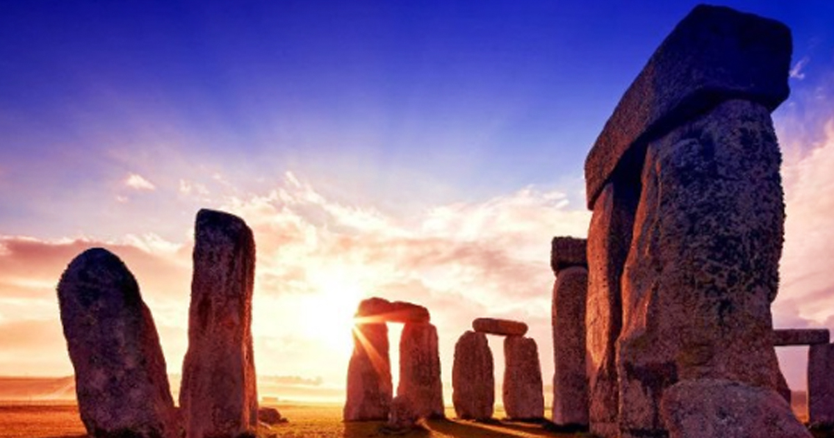 Extrano artefacto de 4500 anos encontrado cerca de Stonehenge