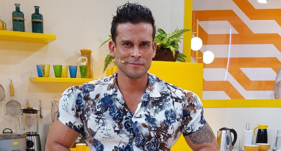 Christian Domínguez revela que se ha vuelto a aplicar botox y sus compañeros bromean: "Tus cejas tienen vida propia" 1 1660176333 Christian Dominguez revela que se ha vuelto a aplicar