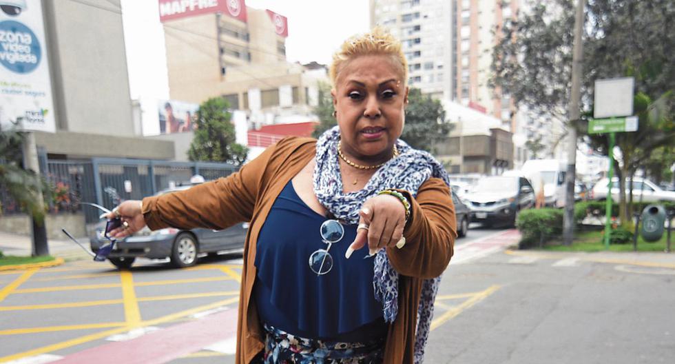 Lucía de la Cruz: Trabajadores acusan a la cantante criolla de dejarla varada en España 1 1660194407 Lucia de la Cruz Trabajadores acusan a la cantante criolla