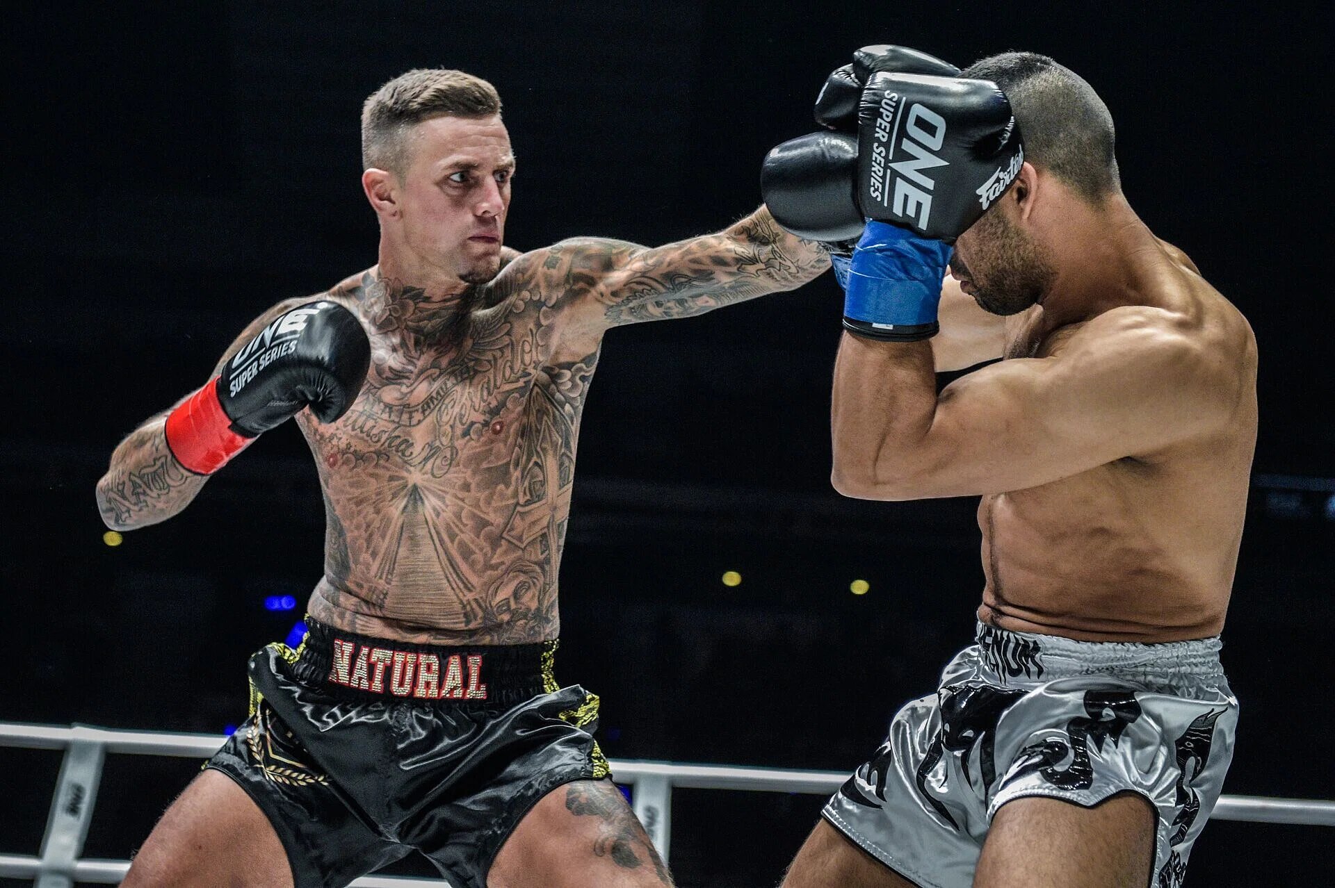 Nieky Holzken vs. Islam Murtazaev jugarán en ONE 162 1 Nieky Holzken vs Islam Murtazaev jugaran en ONE 162
