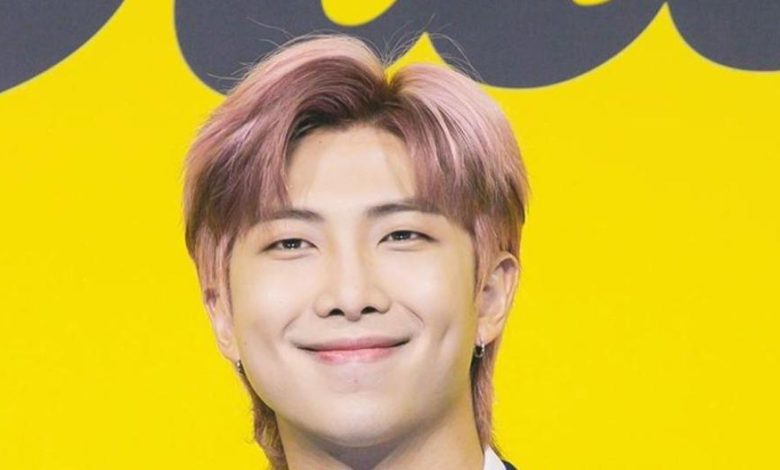 Rm cantante y director de bts conducira un programa cultural