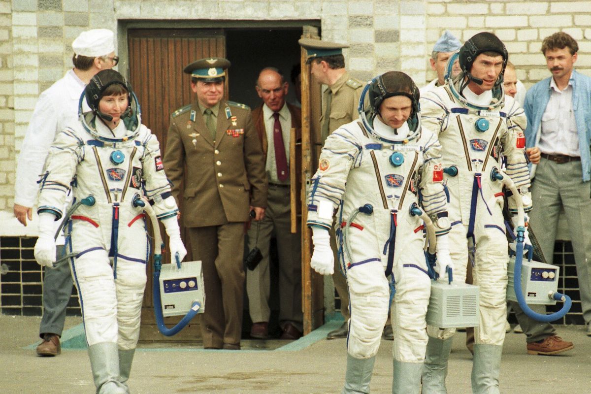 Astronauta legendario dice que los extraterrestres podrian existir y estar