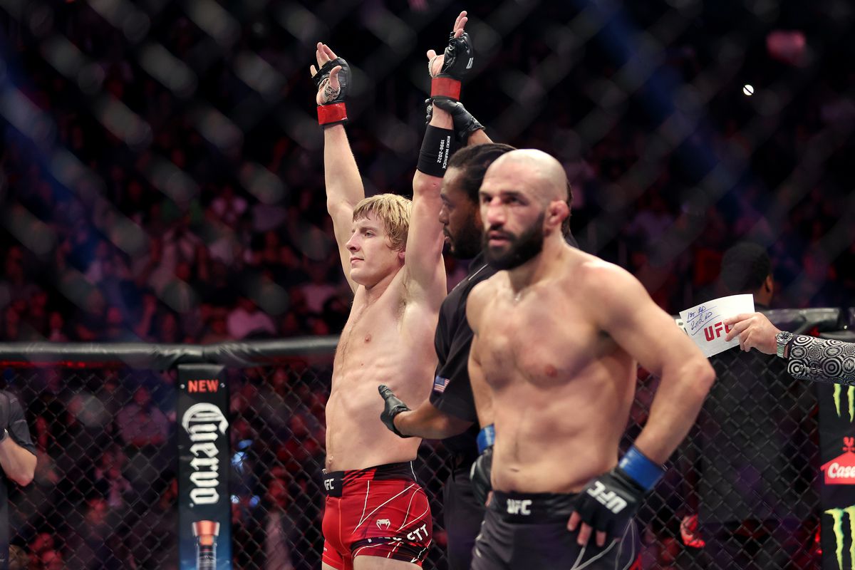 Conor McGregor felicita a Paddy Pimblett por su victoria en
