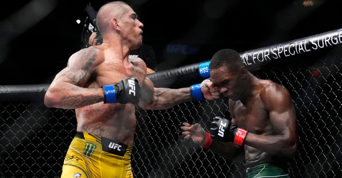 Israel Adesanya admite que vio su derrota por KO en UFC 281 más de 20 veces 1 Israel Adesanya admite que vio su derrota por KO en