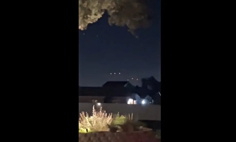 Los cielos de San Diego se iluminan con luces espeluznantes, lo que genera preguntas de los lugareños: OVNI y misterios 1 Los cielos de san diego se iluminan con luces espeluznantes