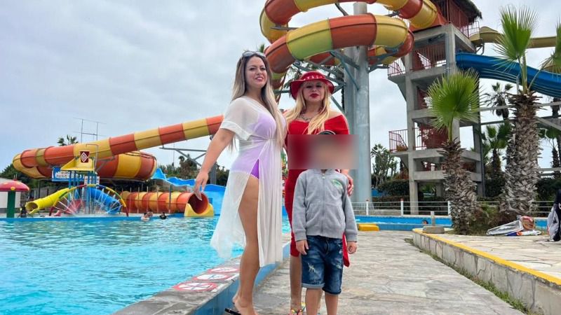 Susy Díaz y Florcita disfrutan de unas divertidas vacaciones en familia: "Son las únicas que no me han flipado" 2 Susy Diaz y Florcita disfrutan de unas divertidas vacaciones en