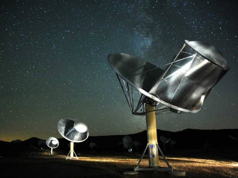Es posible que civilizaciones extraterrestres ya hayan explorado la galaxia y visitado la Tierra, según un nuevo estudio. Simplemente no la hemos visto últimamente. - OVNI y misterios 5 Conjunto de telescopios del instituto allen eta seti