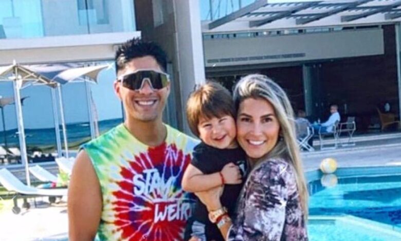 Chyno miranda la foto de su exesposa e hijo