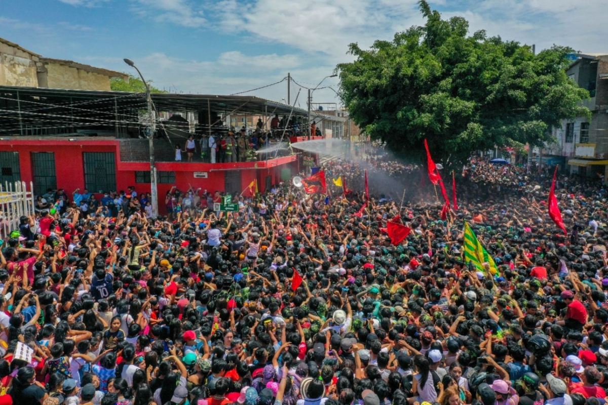 Piura espera que alrededor de 15.000 visitantes asistan al Carnaval de Catacaos 1 Piura espera que alrededor de 15000 visitantes asistan al Carnaval
