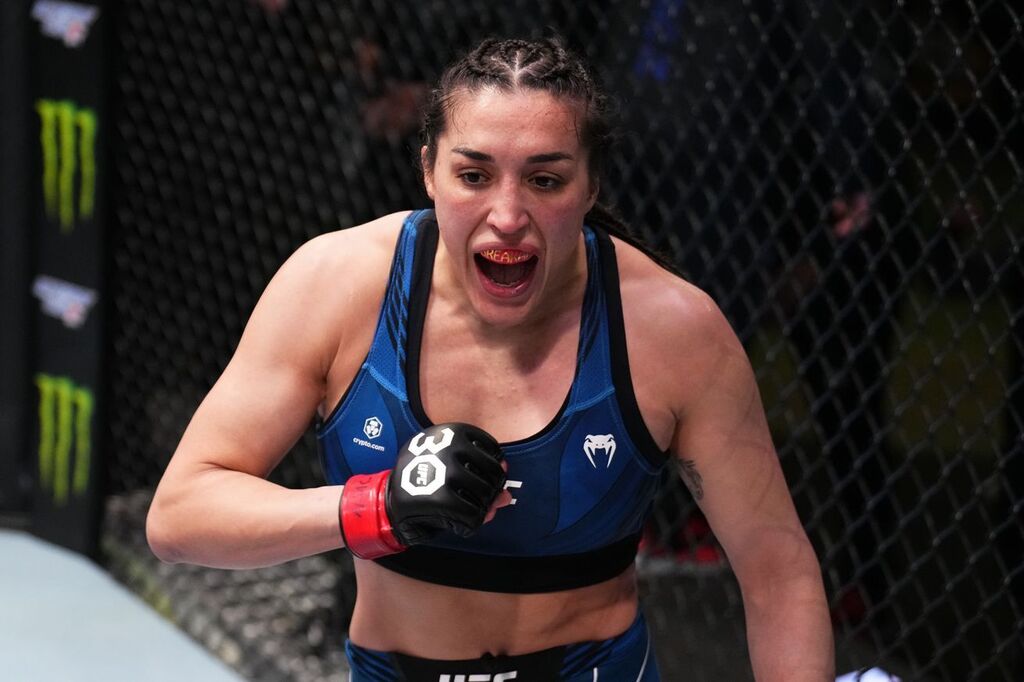 Bonificaciones de UFC Vegas 70 Tatiana Suarez gana su regreso