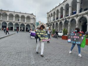 1678305986 733 galeria mira la marcha de los ataudes blancos en memoria