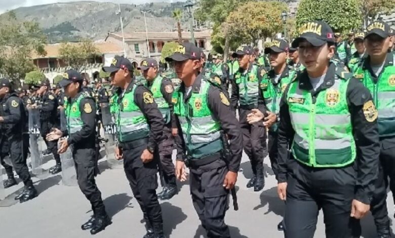 Semana santa en ayacucho mas de 1500 policias velan por