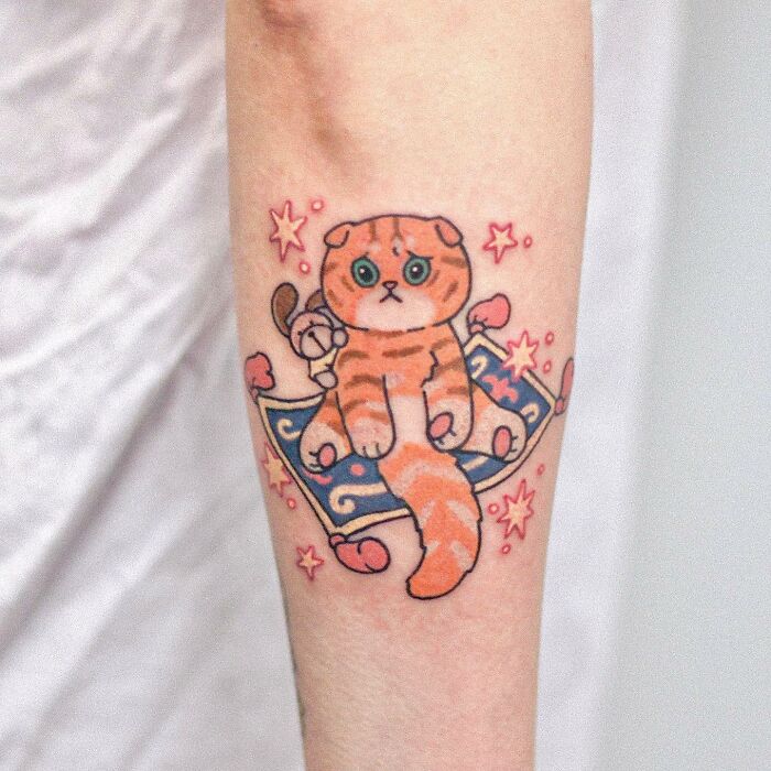 Este artista hace hermosos tatuajes de gatos simples e intrincados