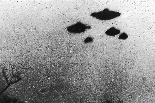 UFO Watch: 8 veces que el gobierno buscó platillos voladores - OVNI y misterios 1 1682888196 ufo watch 8 veces que el gobierno busco platillos voladores