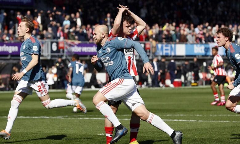 Feyenoord gano el derby de roterdam