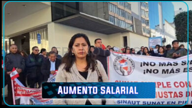 Trabajadores de sunat realizan planton para exigir pago de salarios